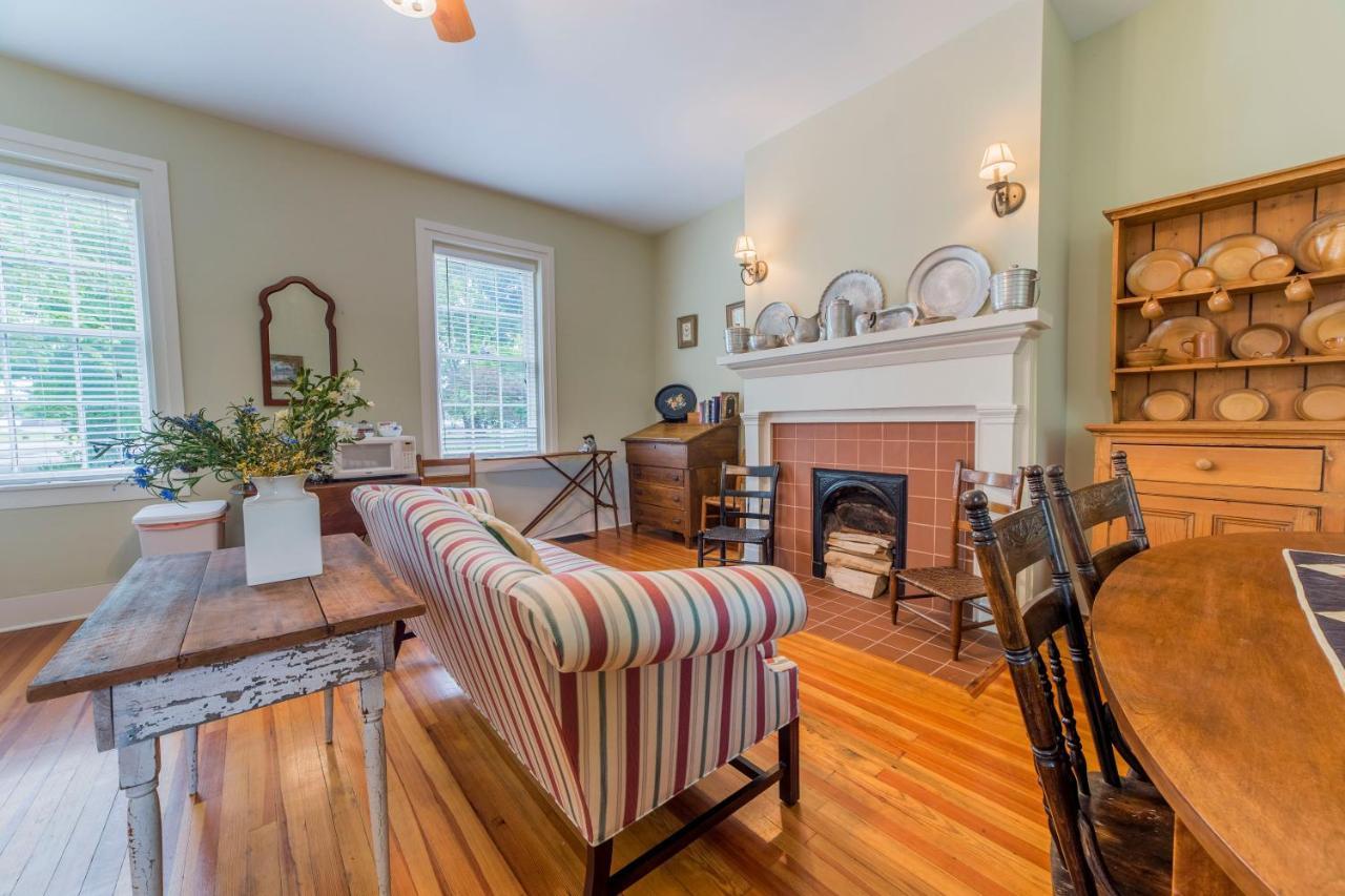 Bourbon Manor Bed & Breakfast Inn Bardstown Buitenkant foto
